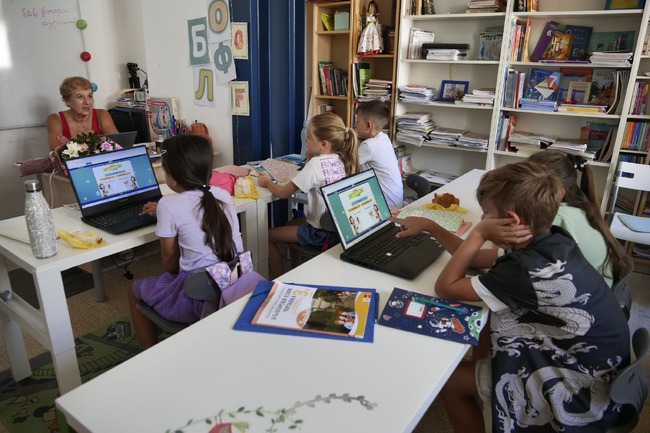 Българското училище „Кирил и Методий“ в Никозия отбелязва своята 20-годишнина 