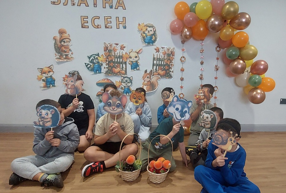 Занимания, посветени на есента, се състояха в Българското училище „Иван Вазов“ в Ланкастър, Великобритания