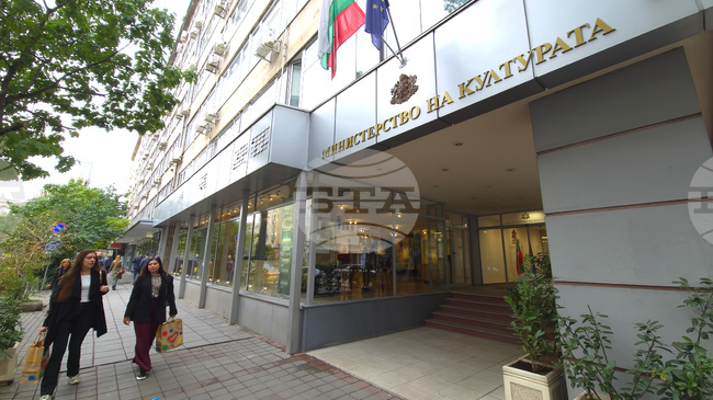 Mediators to Provide Daily Support for Communication between National Culture Fund and Independent Cultural Sector