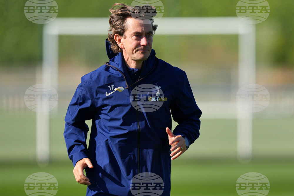 Мениджърът на Тотнъм Томас Франк е възхитен от борбения дух на своите футболисти при победата над Лийдс