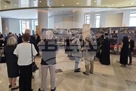 Гърция - Солун - списание „Теология“ - годишнина - „Вселената те провъзгласява за свой застъпник: Свети Димитър Мироточиви на Балканите. Емблематични места за поклонение, преносими икони и стенописи“ - изложба