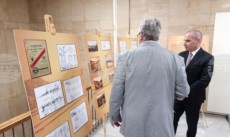 Bulgaria, North Macedonia to Sign Agreement for Construction of Railway Tunnel