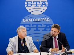 Национален пресклуб на БТА Благоевград - БТА -  Колеж по туризъм-Благоевград - договор за сътрудничество