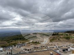 Село Горни Окол - комплекс „Окол Лейк парк“