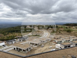 Село Горни Окол - комплекс „Окол Лейк парк“