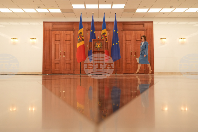 President Sandu: Most Moldovans Would Vote Against Unification with Romania