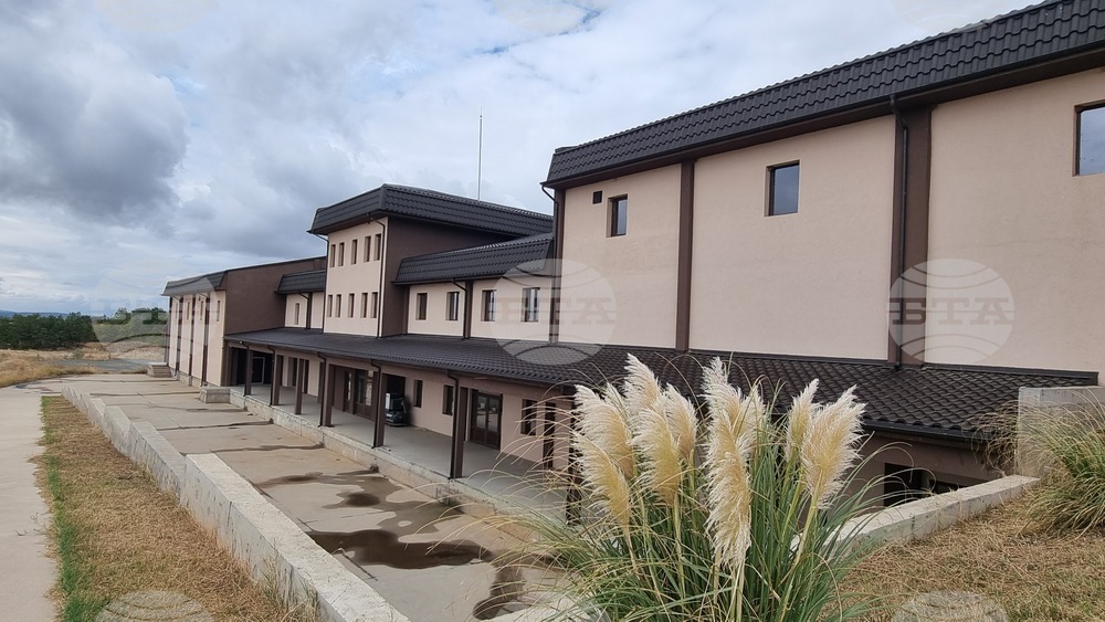 С над 3000 декара собствени лозя и 500 000 бутилки вино годишно, харманлийската винарна "Тера Тангра" е един от големите производители у нас