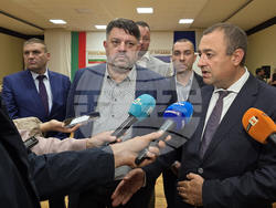 Плевен - Росен Желязков - Областен кризисен щаб - извънредно заседание