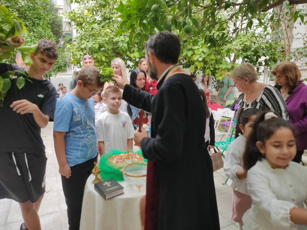 С водосвет бе открита седмата учебна година в Българското неделно училище „АБВ Учебна академия“ в Атина