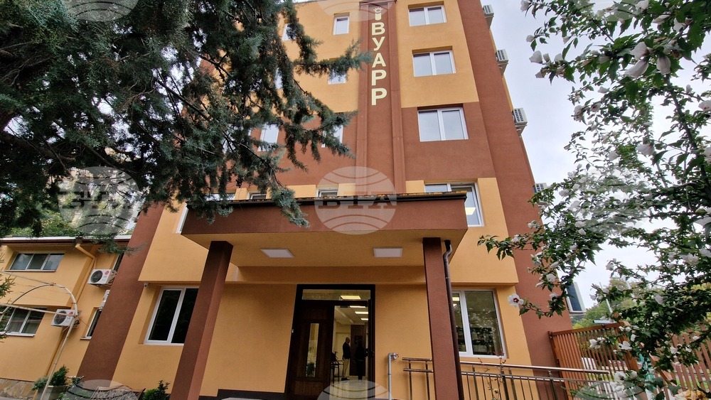 С отворени врати в новата сграда ВУАРР откри учебната година в Пловдив