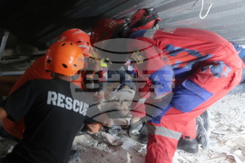 Indonesia Building Collapsed