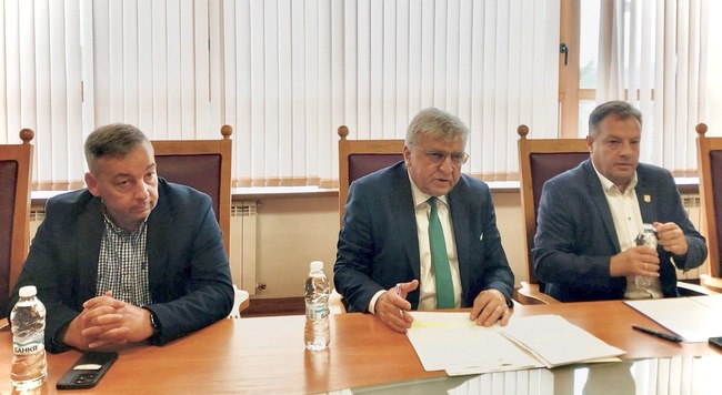 Министър Манол Генов във Велико Търново: МОСВ затяга контрола върху замърсяването на въздуха от предприятията