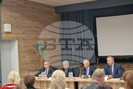 Разград - образование - среща