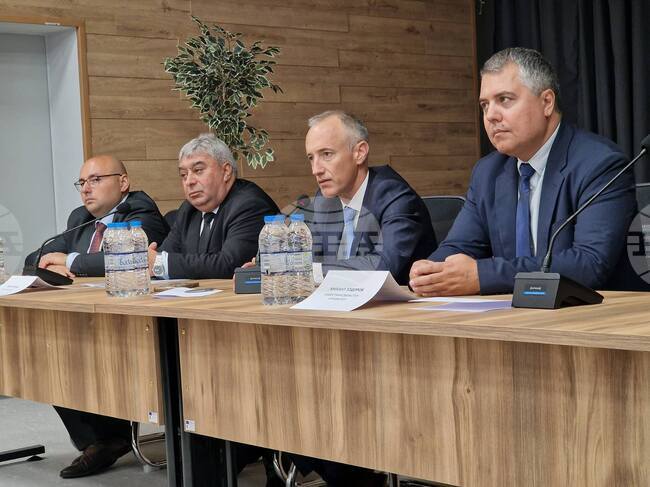 Разград - образование - среща