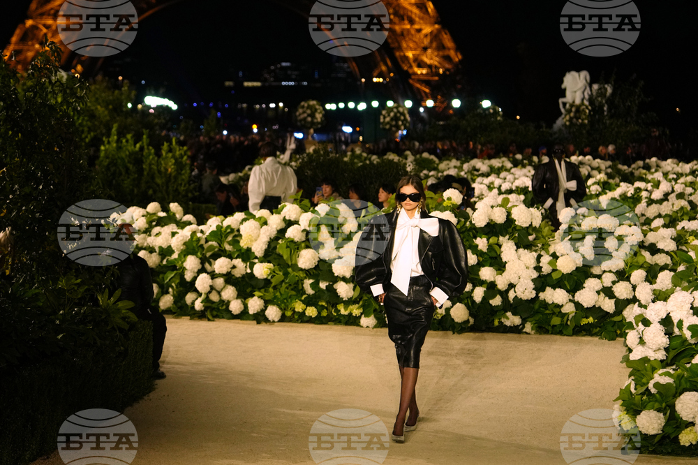 France Fashion Saint Laurent S/S 26