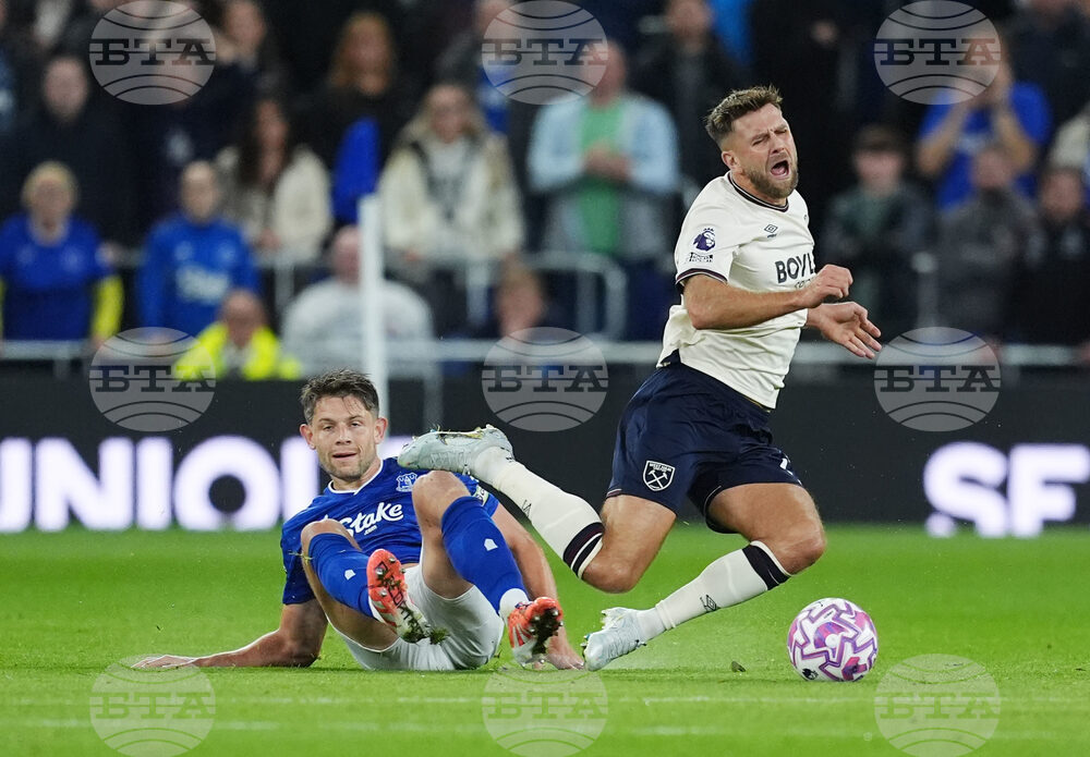 Агентът на Фюлкруг говори за потенциално напускане на Уест Хям