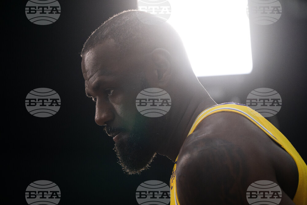 ЛеБрон Джеймс се завърна на тренировки с Лос Анджелис Лейкърс