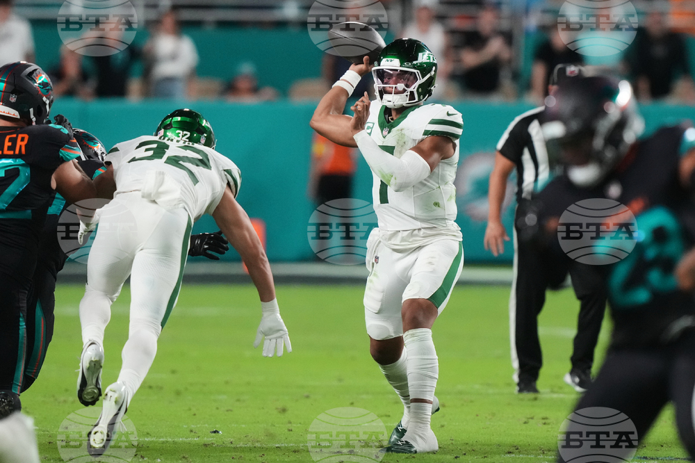 Jets Dolphins Football
