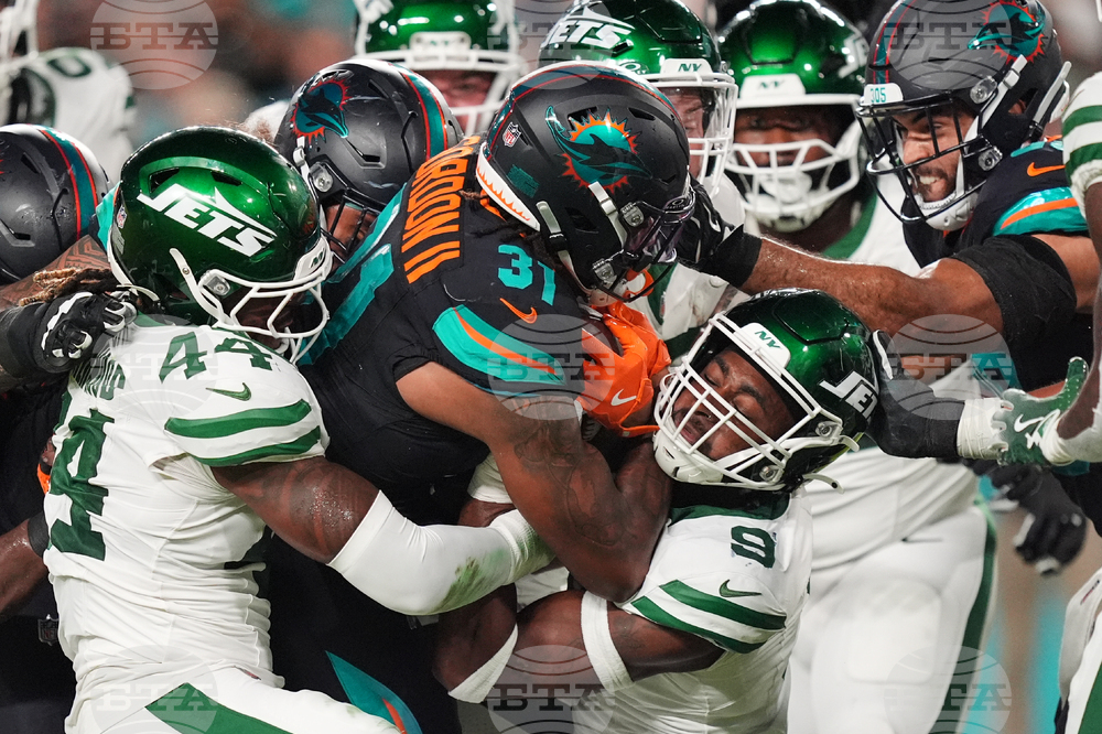 Jets Dolphins Football