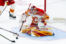 Flames Kraken Hockey