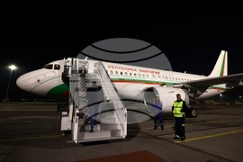 Airbus A319 - посрещне на националния отбор по волейбол за мъже