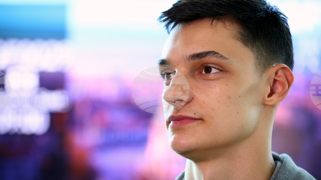 Александър Николов и Кучине Лубе Чивитанова записаха пети успех в шампионата по волейбол на Италия 