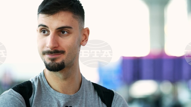 Воденият от Радостин Стойчев отбор на Халкбанк загуби срещу Богданка Любин и Алекс Грозданов в Шампионската лига по волейбол