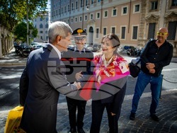 Снимка: Сдружение "Младежки гвардейски отряди"