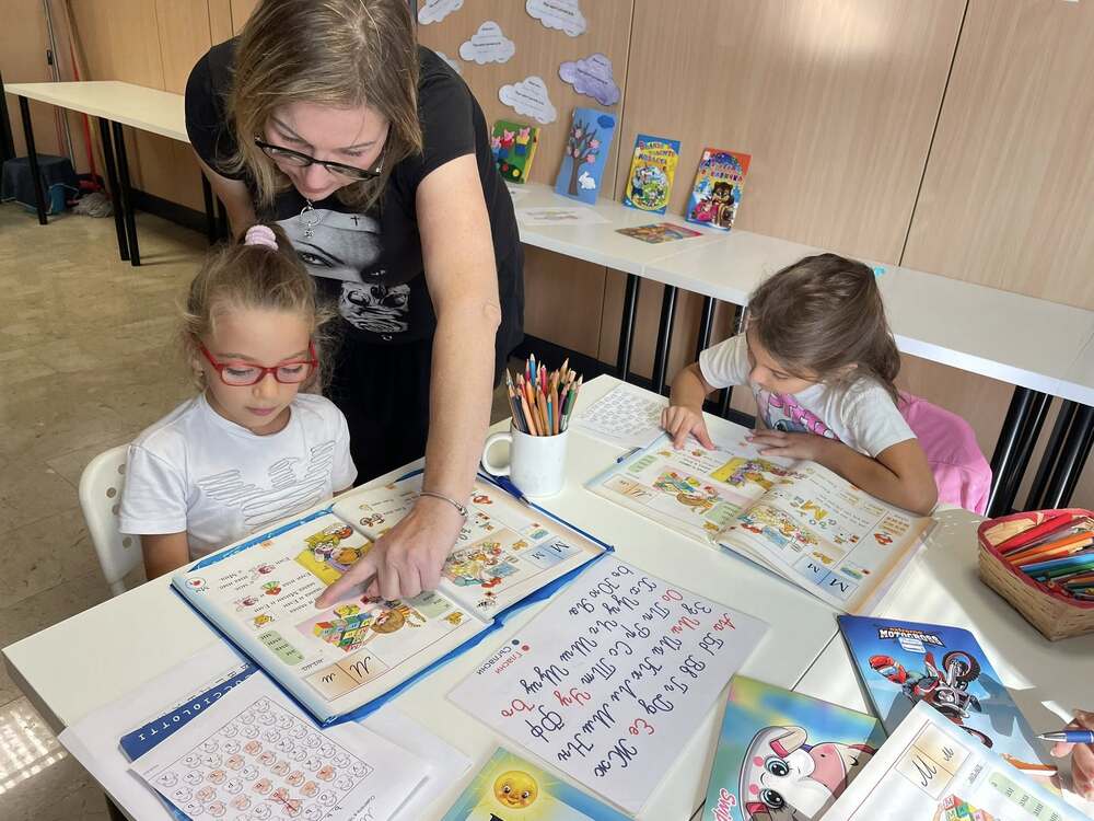 Ученици от училище „Българче“ в Неапол писаха есе по зададена тема