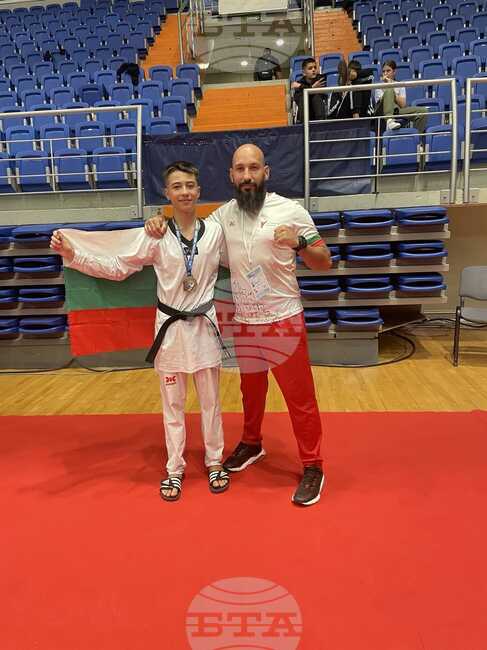 Българските кадети спечелиха три медала на Европейски Гран при Серии 2025 във Вършац