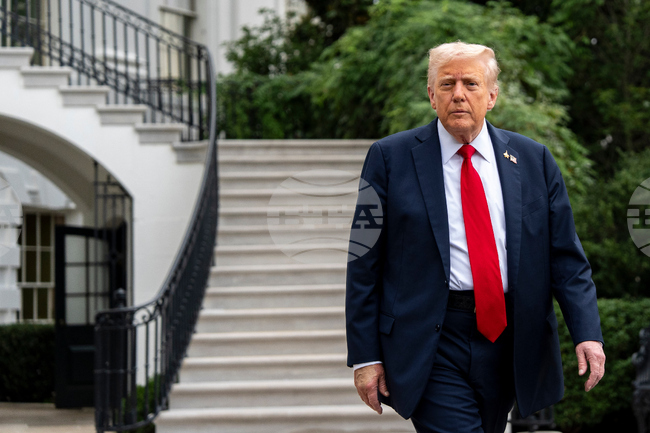 Тръмп заяви, че "Хамас" разполага с три или четири дни, за да отговори на предложението му за мир в ивицата Газа 