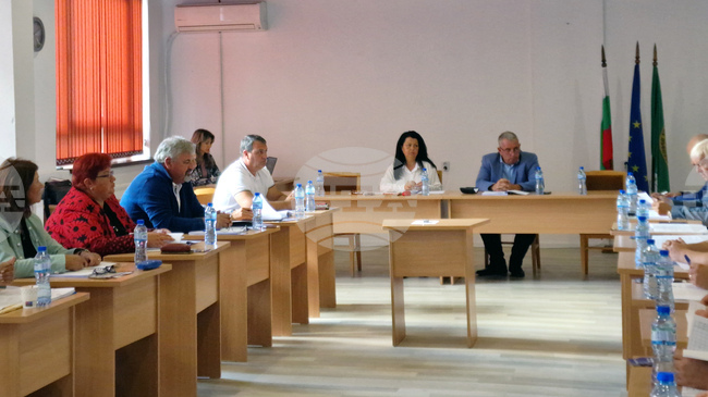 Общинският съвет разгледа проблеми в с. Суха река, реши Община Велики Преслав да кандидатства с проект за Домашния социален патронаж