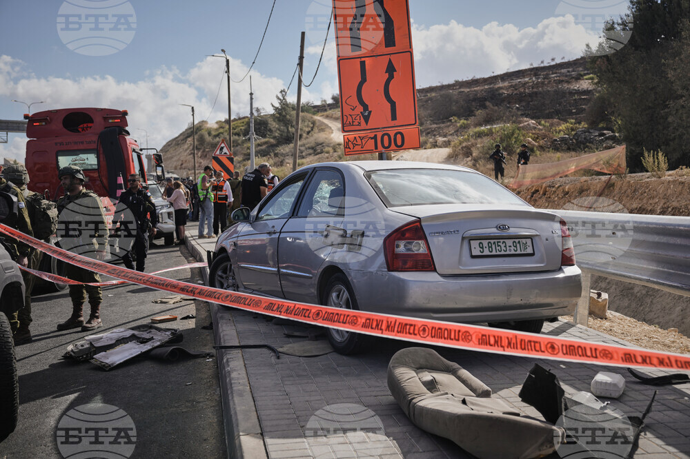 Двама души са ранени при нападение с автомобил на Западния бряг