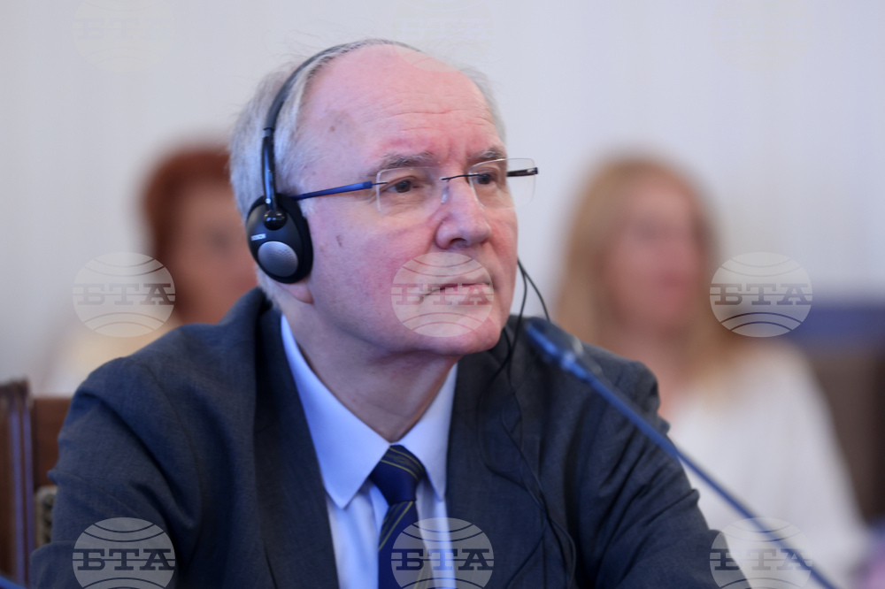 Народно събрание - „(не?)Победимите пандемии – Затлъстяването“ - кръгла маса