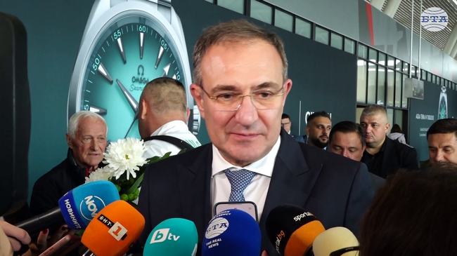 Когато човек има дух и сила, може да пребори абсолютно всичко, каза министър Гуцанов, който посрещна параолимпиеца Ружди Ружди