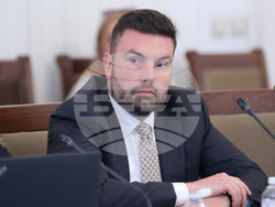 Народно събрание - „(не?)Победимите пандемии – Затлъстяването“ - кръгла маса