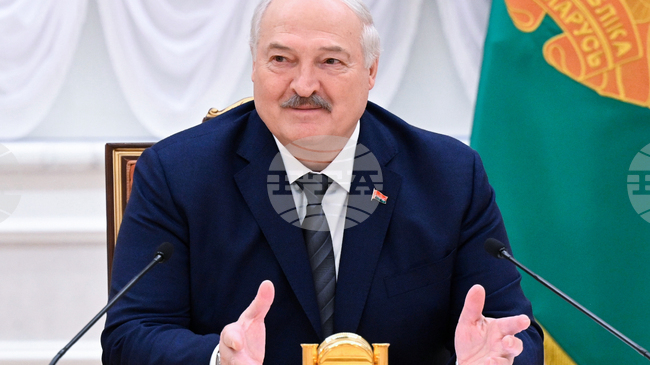 Беларуският президент Лукашенко се срещна за втори път с венецуелския посланик на фона на опитите на Тръмп да отстрани Мадуро