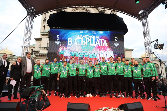 България започва срещу Република Северна Македония в груповата фаза на Европейското първенство по волейбол