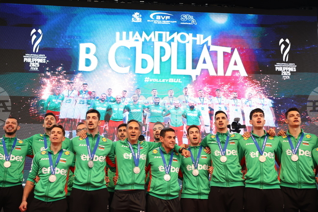 Илия Петков и Дамян Колев да бъдат вписани в Почетната книга на Добрич предлага комисията по спорт и младежки дейности 