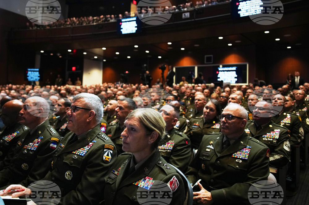 APTOPIX Pentagon Commanders Meeting