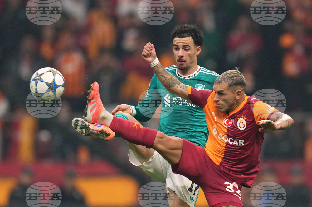 Полузащитникът Къртис Джоунс смята, че Ливърпул трябва да запази спокойствие след двете поредни загуби