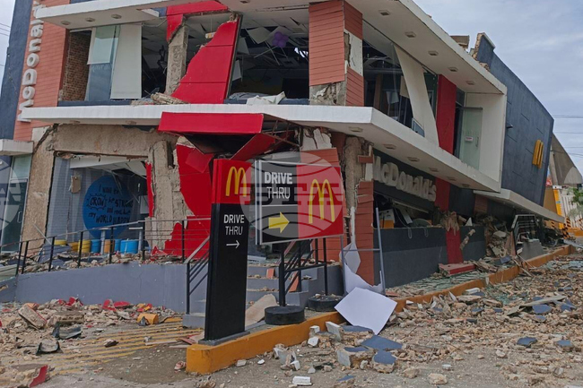 Жертвите на силното земетресение на Филипините станаха 69