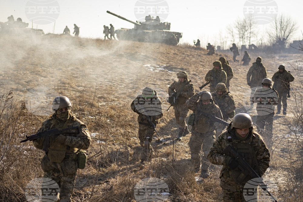 Украинските сили все още се сражават в Купянск, градът не е паднал въпреки руските твърдения, заяви Киев