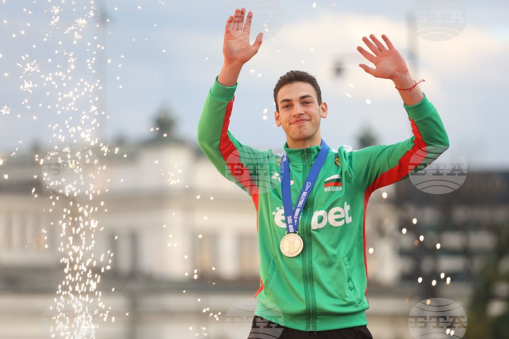 Национален отбор по волейбол - официално посрещане - Димитър Добрев