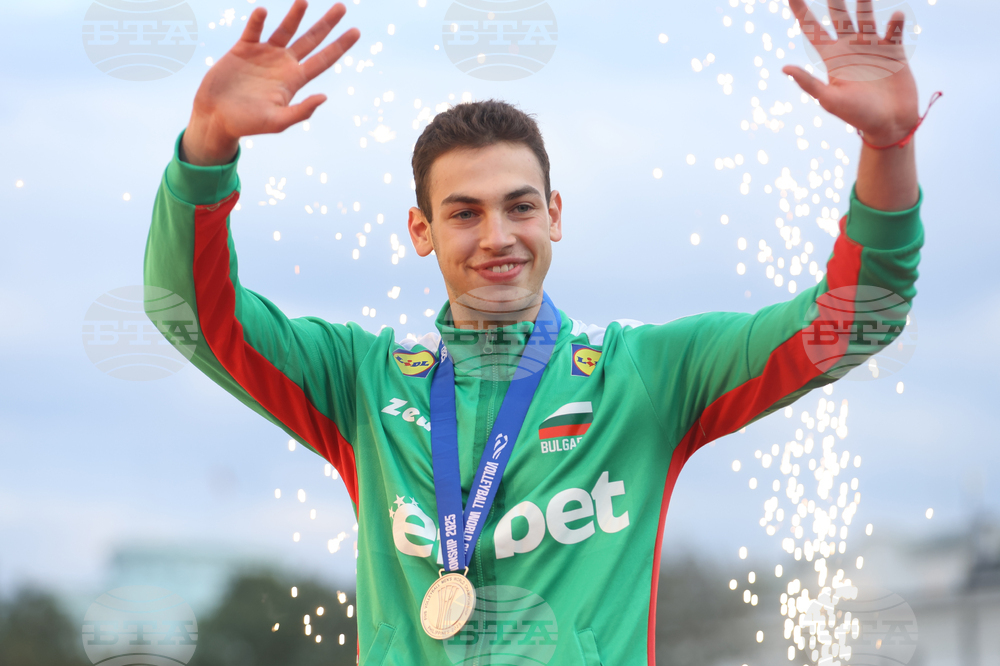 Национален отбор по волейбол - официално посрещане - Димитър Добрев