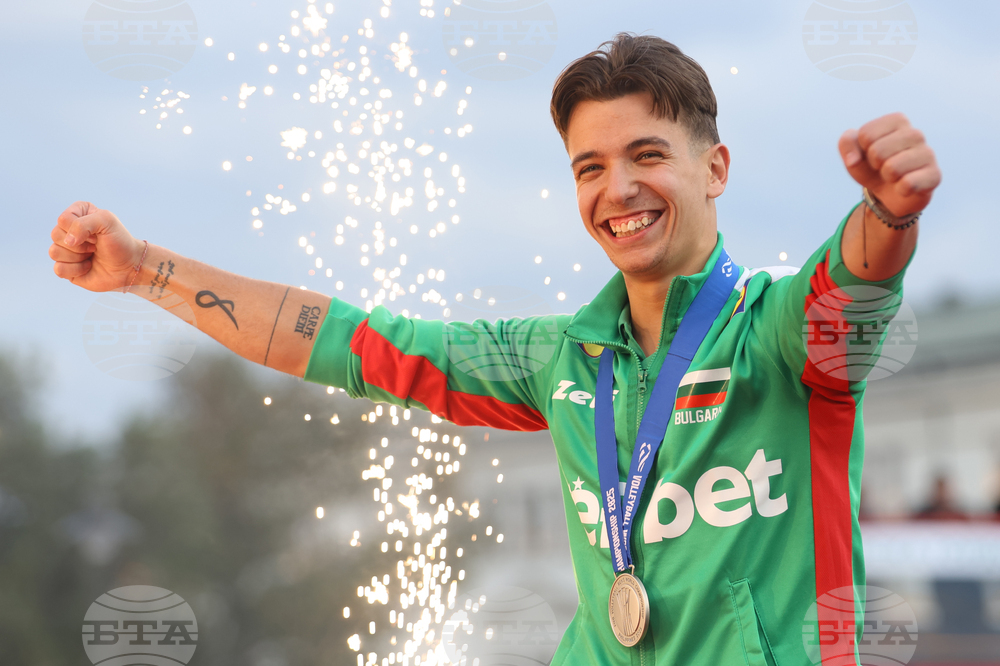 Национален отбор по волейбол - официално посрещане - Дамян Колев