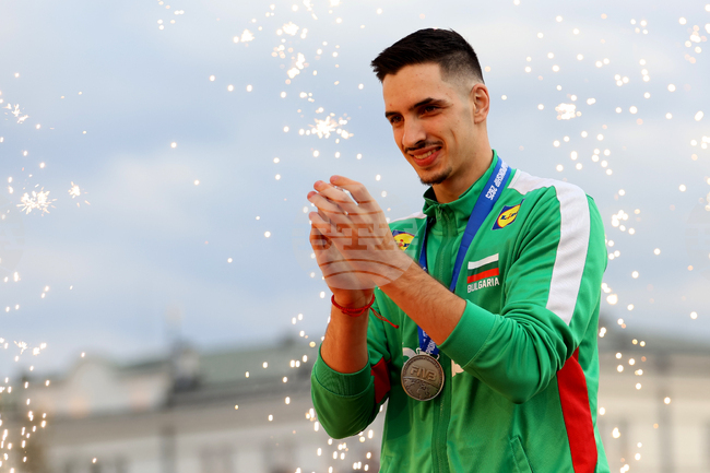 Българският волейболен национал Преслав Петков помогна за победата на Соренто срещу Порто Виро във втора дивизия в Италия