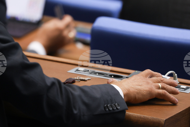 Парламентът прие на първо четене законови промени, свързани с правомощията на Комисията за защита на конкуренцията 