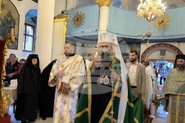 Самоков - храм „Покров Богородичен“ - патрирах Даниил - литургия