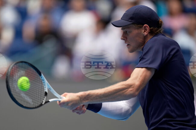 Яник Синер победи Новак Джокович за час на турнира "Шестимата крале"